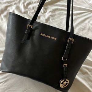 Michael Kors Shoulder Bag